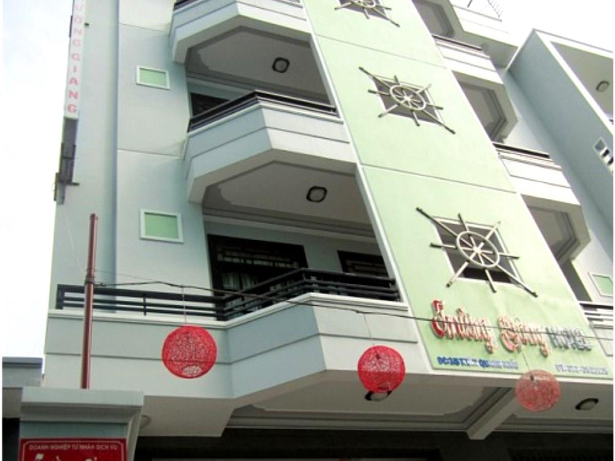 Blue Sun Hotel 1 Nha Trang Esterno foto